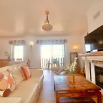 Ship - 4 Bedroom Duplex With Sea And Pool Views, 1km From The 아파트 상 마르티뇨 두 포르투