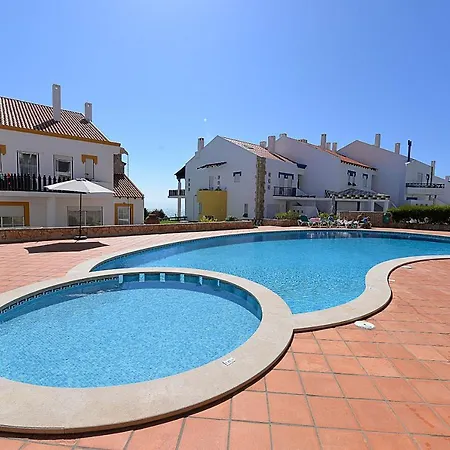 Ship - 4 Bedroom Duplex With Sea And Pool Views, 1km From The 公寓 圣马蒂纽·杜·波特