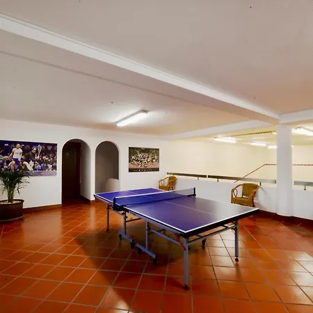 Ship - 4 Bedroom Duplex With Sea And Pool Views, 1km From The *